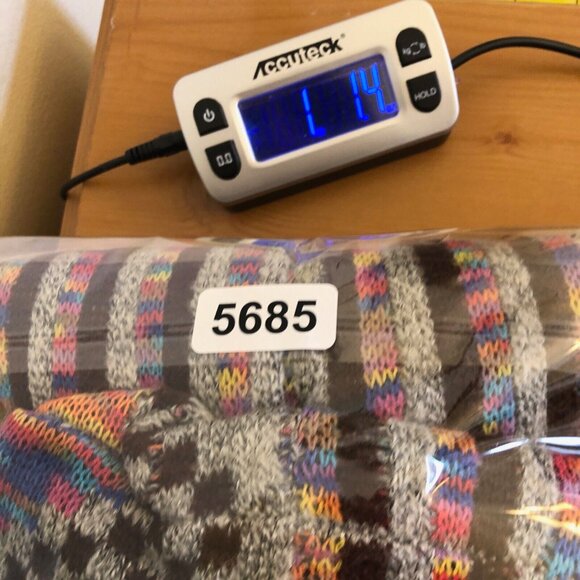 Entro Sweater Womens Medium Ivory Multi Cardigan Sleeveless Hooded Fringe Aztec - Picture 10 of 10